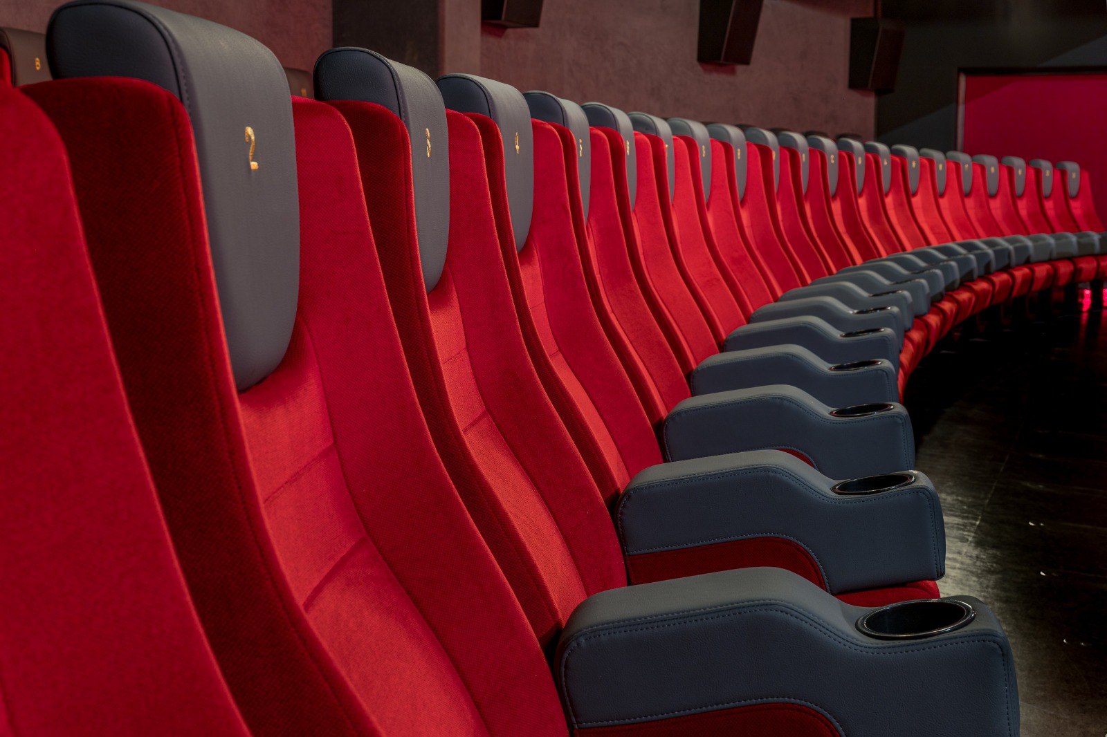 Traunstein – Traunsteiner Kinos am Bahnhof (DE)